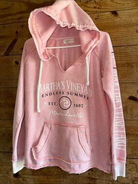 Ocean Drive Martha’s Vineyard Endless Summer Hoodie